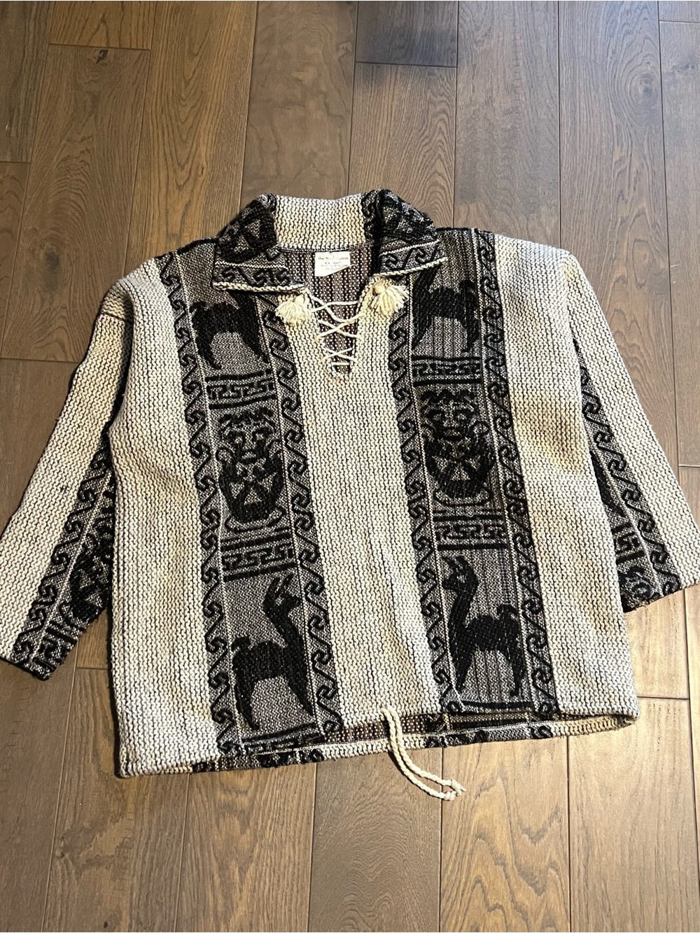 Handwoven 100% Wool Baja Hoodie with Alpaca Motif - Cream & Black